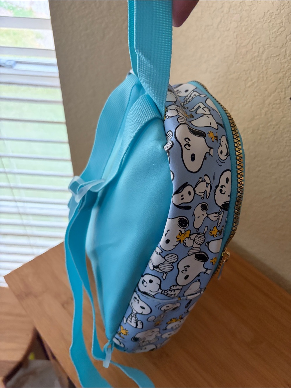 Peanuts Snoopy Light Blue Backpack - Picture 5 of 7